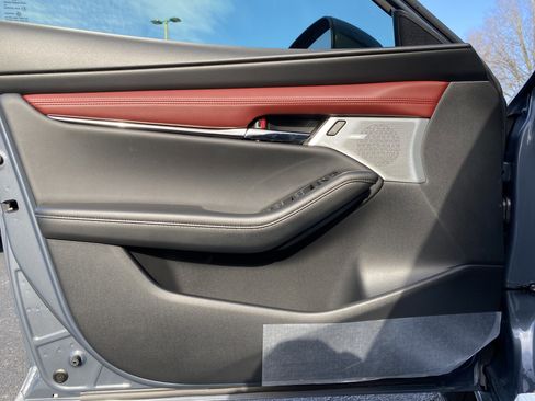 New 2026 MAZDA MAZDA3 2.5 S Hatchback w/ Premium Pkg image 14