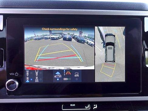 Certified 2025 Toyota Sequoia SR5 AWD/4WD image 22
