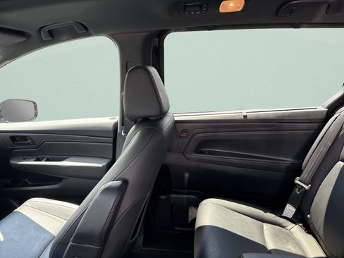 Used 2025 Honda Odyssey Sport-L image 30