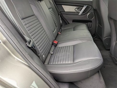 Used 2024 Land Rover Discovery Sport Dynamic SE image 39