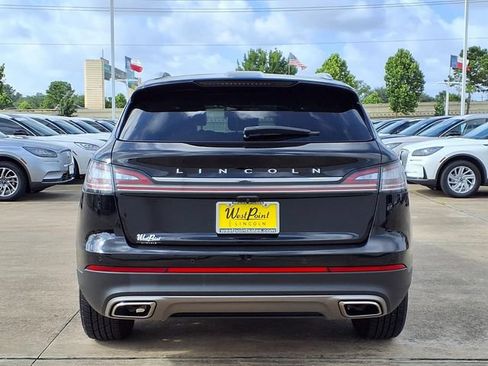 Certified 2022 Lincoln Nautilus FWD w/ Premium Package image 21