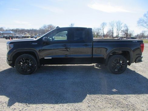 New 2026 GMC Sierra 1500 Elevation image 9