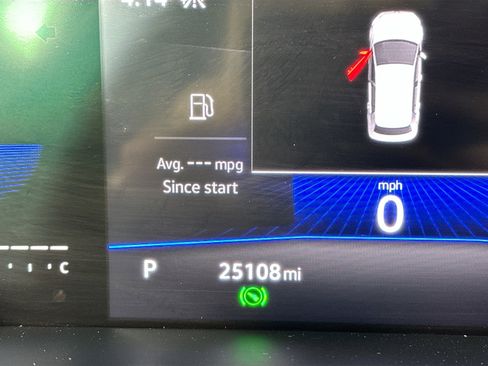 Used 2022 Volkswagen Tiguan SE image 12