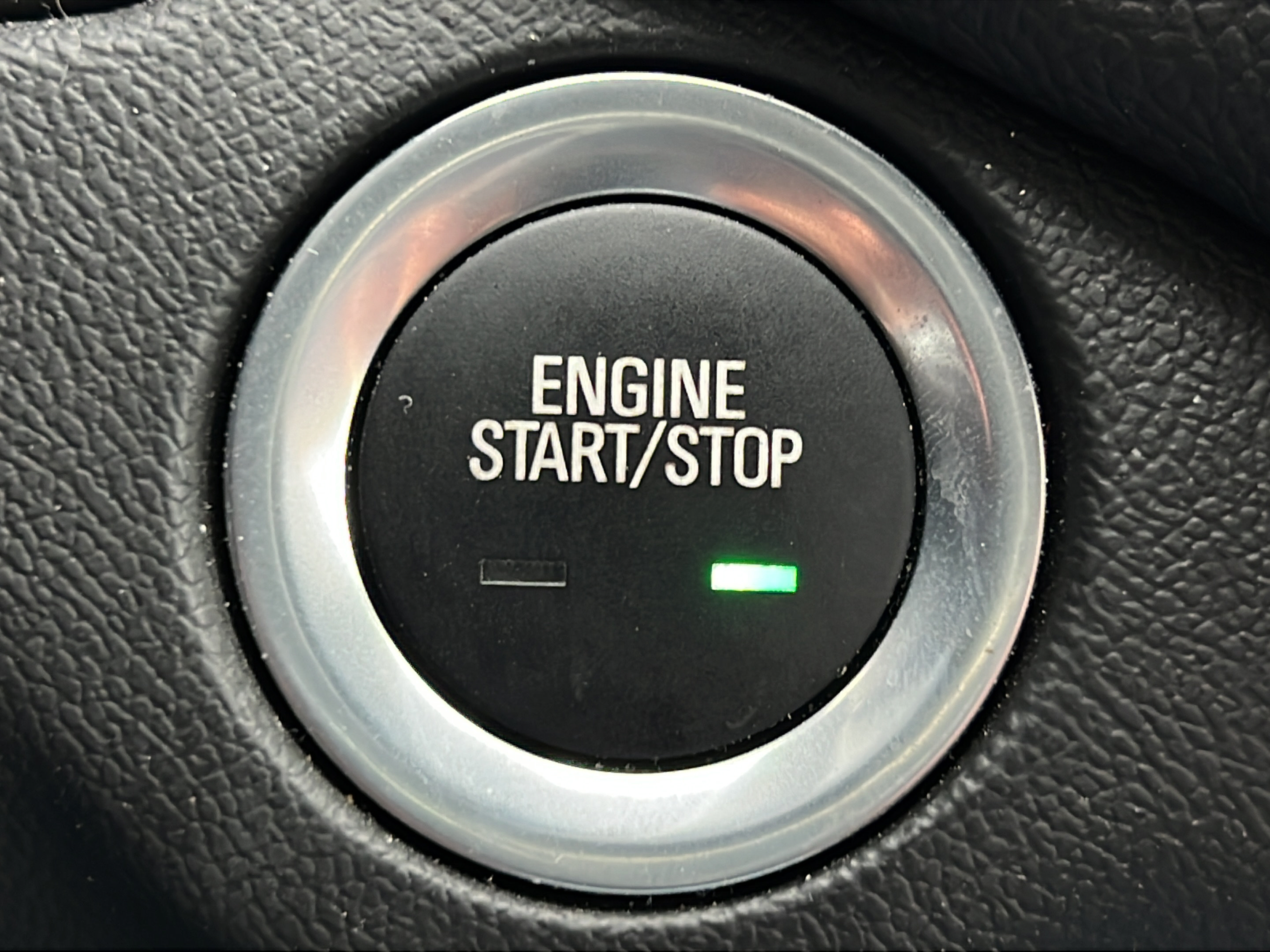 Used 2024 Chevrolet Equinox LT FWD image 21