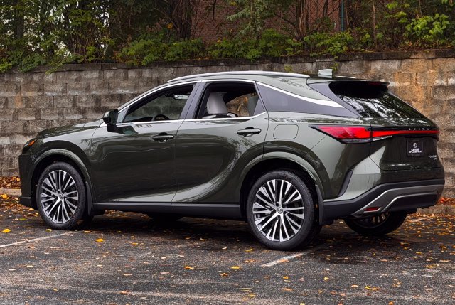 New 2026 Lexus RX 350 w/ Convenience Package AWD/4WD image 8