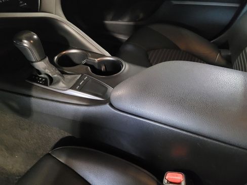 Used 2022 Toyota Camry SE FWD image 26