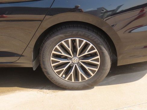 Used 2019 Volkswagen Jetta SEL FWD image 7