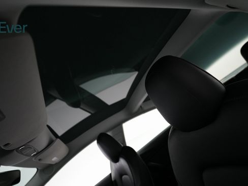 Used 2022 Tesla Model 3 Long Range image 22