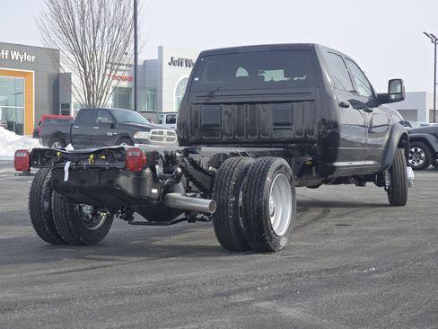 New 2026 RAM 5500 Tradesman image 17