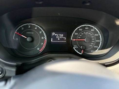 Used 2019 Subaru Crosstrek 2.0i Premium AWD/4WD image 20