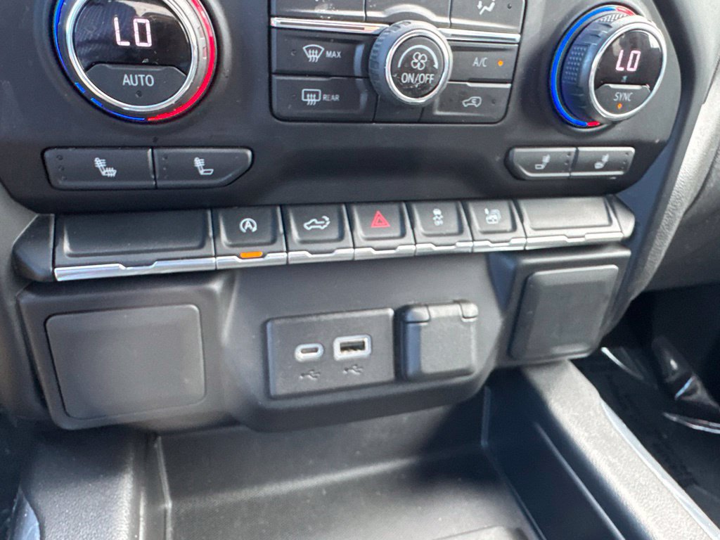 Used 2021 Chevrolet Silverado 1500 RST w/ Bed Protection Package AWD/4WD image 22