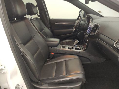 Used 2020 Jeep Grand Cherokee High Altitude AWD/4WD image 21