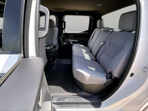 Used 2025 Toyota Tundra SR5 AWD/4WD image 19