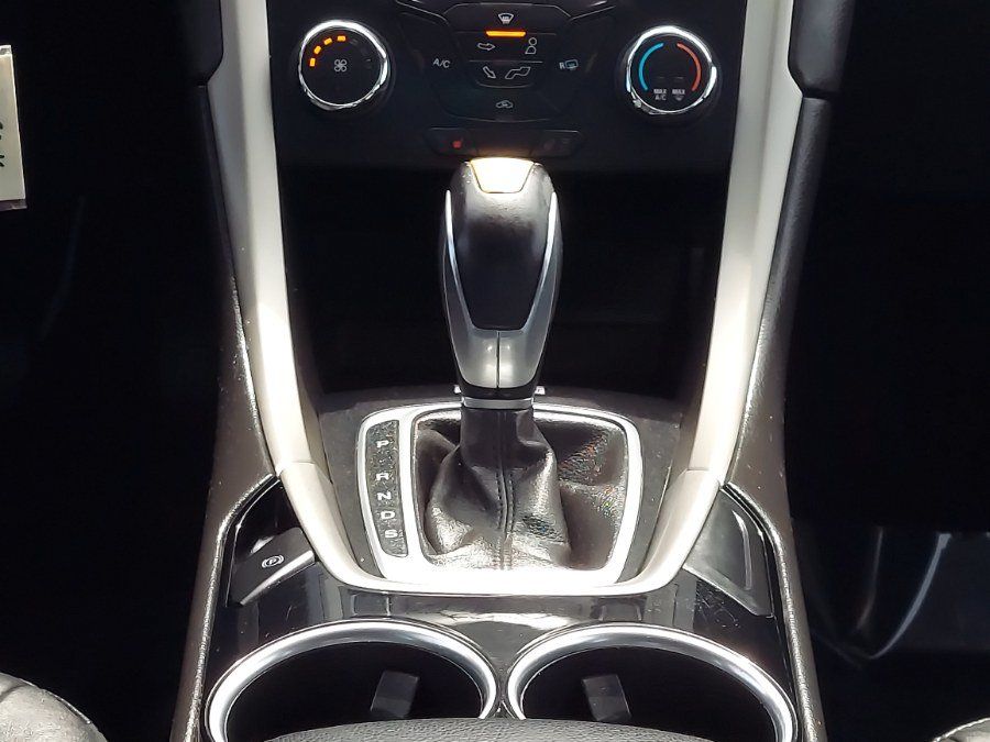 Used 2013 Ford Fusion SE FWD image 14