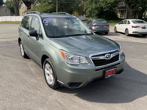 Used 2016 Subaru Forester 2.5i w/ Alloy Wheel Package AWD/4WD image 7