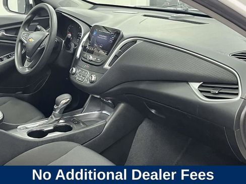 Used 2024 Chevrolet Malibu LT FWD image 28