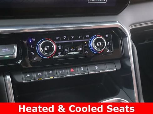 Used 2026 GMC Sierra 1500 Denali Ultimate AWD/4WD image 4
