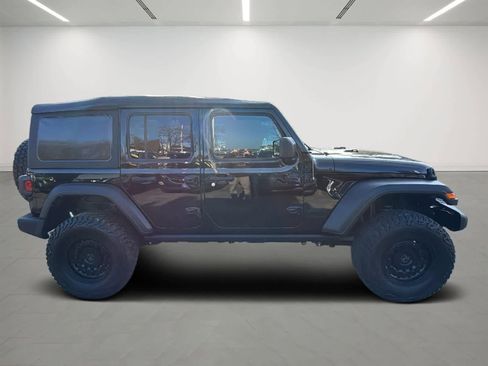 Used 2022 Jeep Wrangler Unlimited Sport image 6