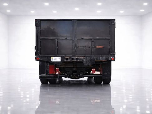 Used 2020 Ford F550 2WD Crew Cab Super Duty w/ Power Equipment Group image 4