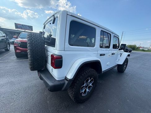Used 2020 Jeep Wrangler Unlimited Rubicon AWD/4WD image 3