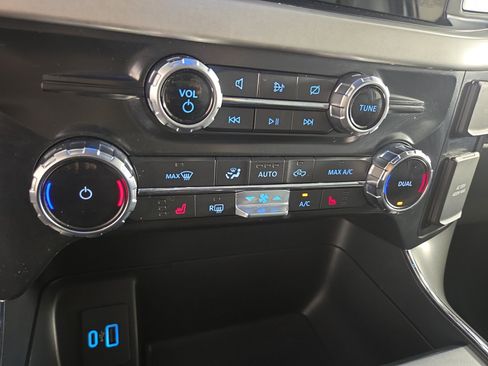 Used 2022 Ford F150 XLT w/ Equipment Group 302A High AWD/4WD image 25