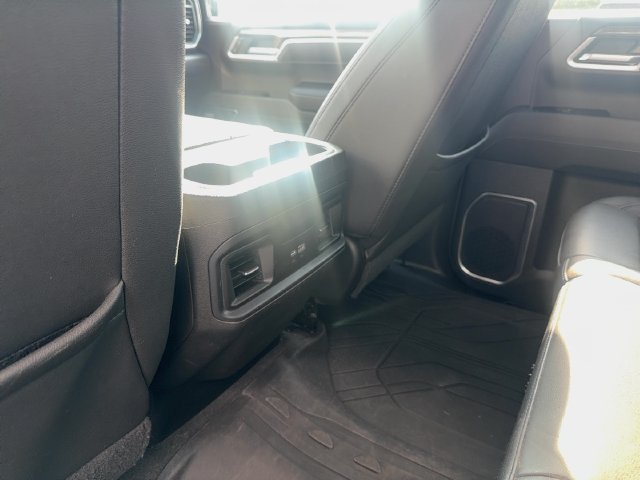 Used 2022 Chevrolet Silverado 1500 RST w/ Redline Edition AWD/4WD image 11