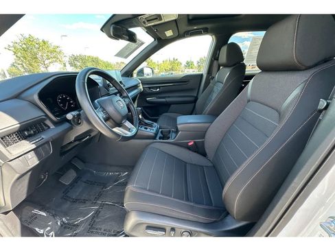 Used 2025 Honda CR-V Sport image 10