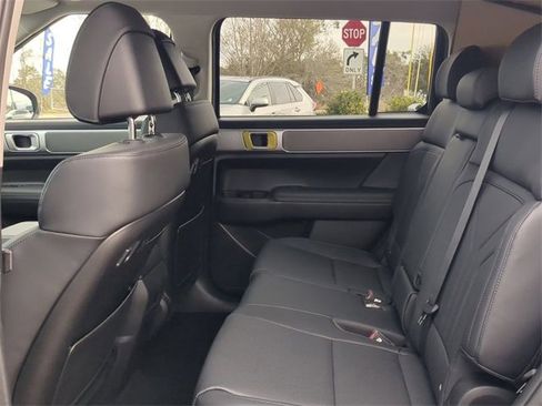 New 2025 Hyundai Santa Fe SEL image 13