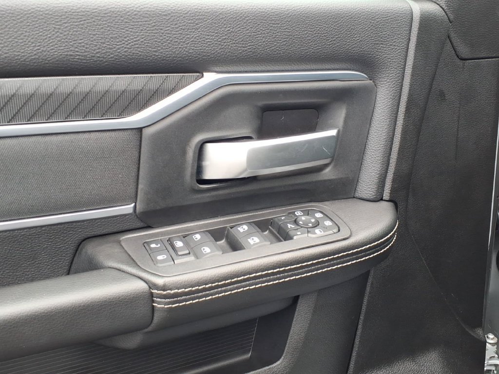 Used 2026 RAM 2500 Big Horn AWD/4WD image 4