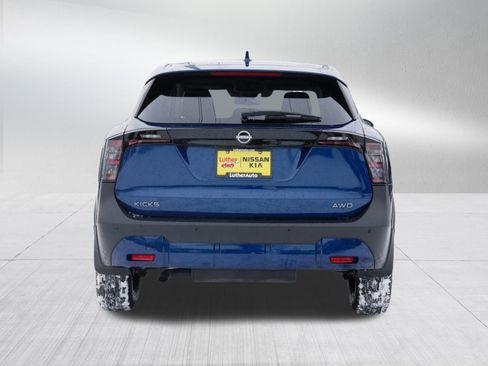 Certified 2025 Nissan Kicks SV w/ Illumination Package image 6