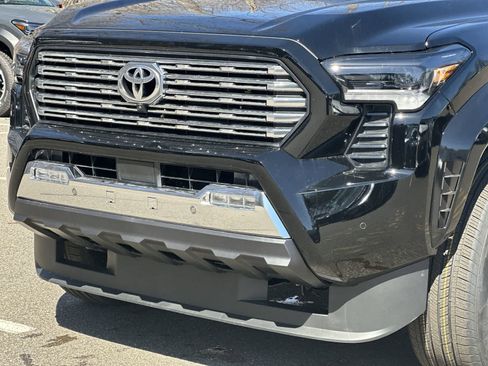 New 2026 Toyota Tacoma Limited AWD/4WD image 11