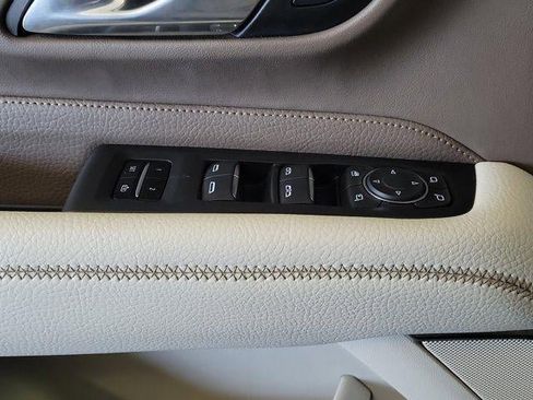 Used 2022 GMC Yukon Denali image 32