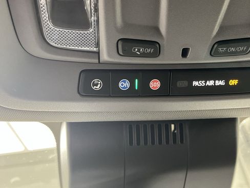 Certified 2022 Chevrolet Silverado 1500 LT image 27