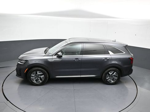 Certified 2021 Kia Sorento EX FWD image 44
