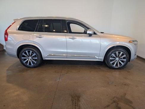 Used 2023 Volvo XC90 B6 Plus w/ Protection Package Premier image 6