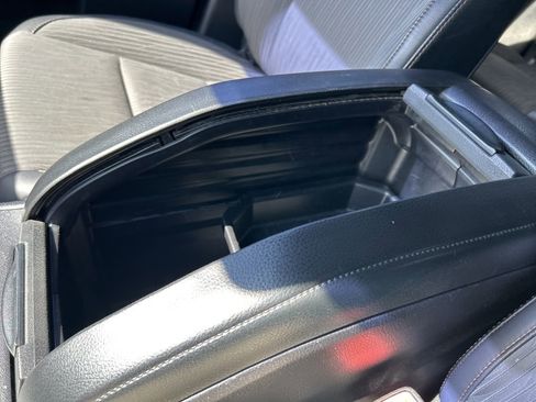 Used 2018 Toyota Highlander Plus image 37