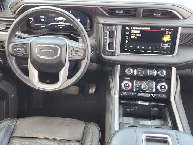 Used 2024 GMC Yukon XL Denali RWD image 27