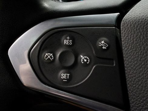 Used 2023 Chevrolet Traverse LT AWD/4WD image 27
