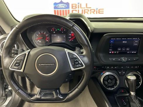 Used 2020 Chevrolet Camaro LT image 15