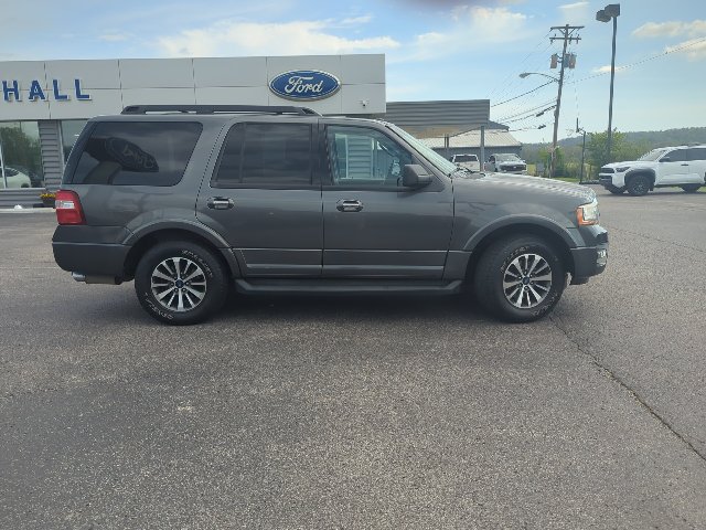 Used 2016 Ford Expedition XLT AWD/4WD image 30