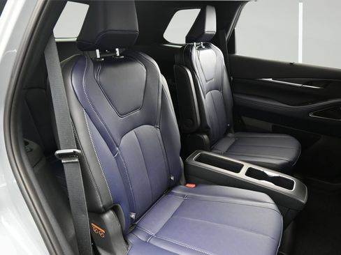 Used 2026 INFINITI QX60 Sport w/ Dark Cargo Package AWD/4WD image 13