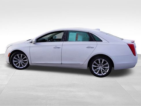 Used 2017 Cadillac XTS Luxury w/ Driver Awareness Package image 9