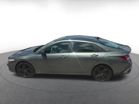 Used 2026 Hyundai Elantra Sport FWD image 9