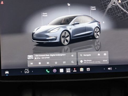 Used 2023 Tesla Model 3 Standard Range RWD image 17