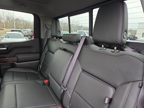Used 2019 GMC Sierra 1500 SLT w/ SLT Premium Plus Package image 10
