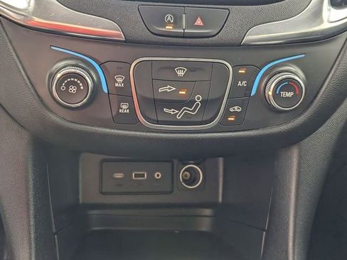 Used 2023 Chevrolet Equinox LT w/ LPO, Floor Liner Package AWD/4WD image 21