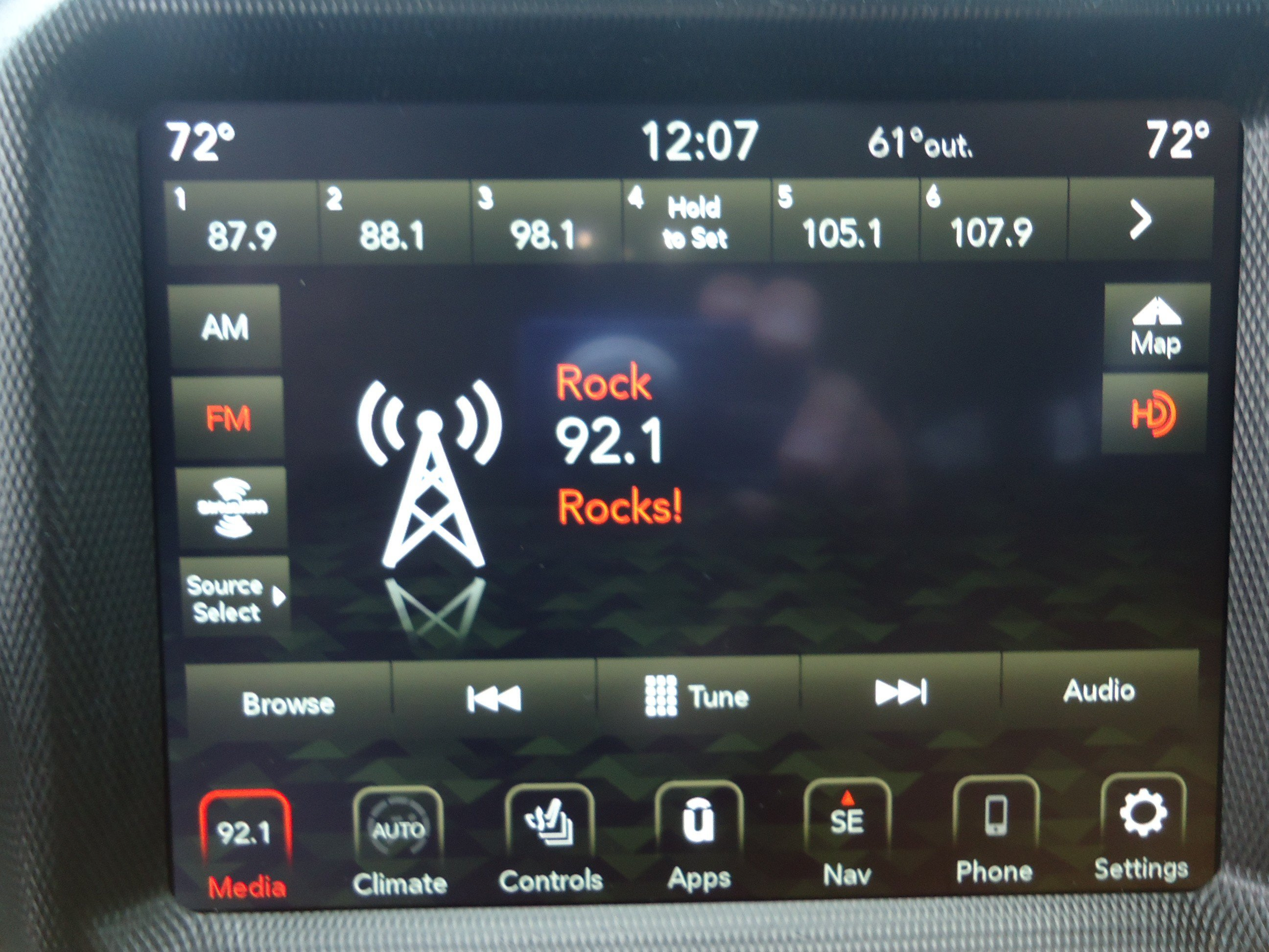 Used 2021 Jeep Wrangler Unlimited Rubicon w/ Xtreme Recon 35" Tire Package AWD/4WD image 15