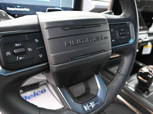 New 2025 GMC Hummer EV 3X image 13