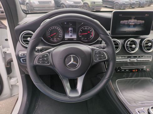 Used 2018 Mercedes-Benz GLC 43 AMG AMG GLC 43 image 17