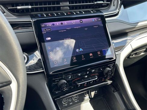 New 2025 Jeep Grand Cherokee Trailhawk w/ Advanced Protech Group II image 15